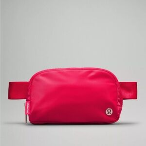 Lululemon Belt Bag NWT